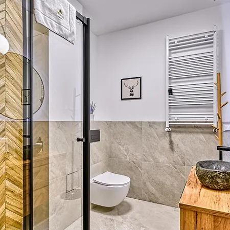 Apartment Belle View - Centrum - By Royal Aparts *